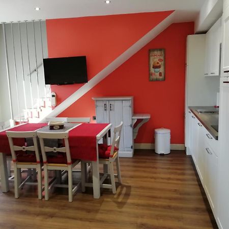 Apartamentos El Rincon De Andrea II Biescas  Exterior photo