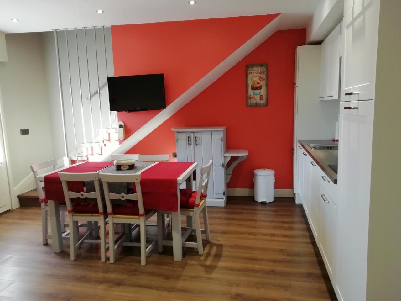 Apartamentos El Rincon De Andrea II Biescas  Exterior photo